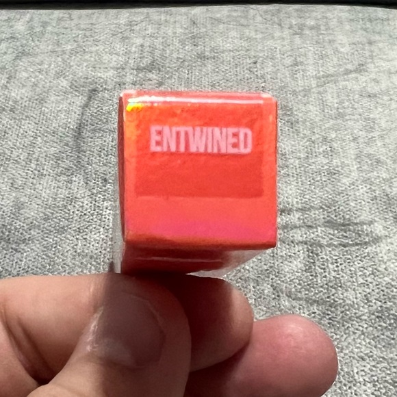 NIP Jeffree Star Supreme Gloss Entwined - Picture 4 of 5